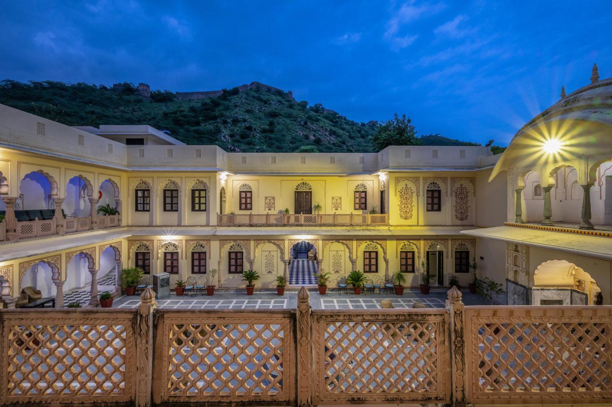 Dhulagarh Heritage Palace Hotel Near Jaipur Bānskhoh Exterior photo