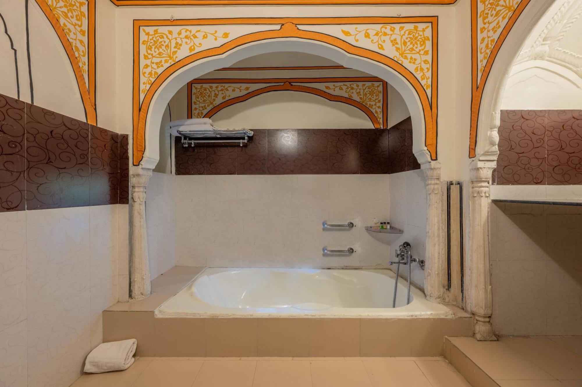 Dhulagarh Heritage Palace Hotel Near Jaipur Bānskhoh Exterior photo