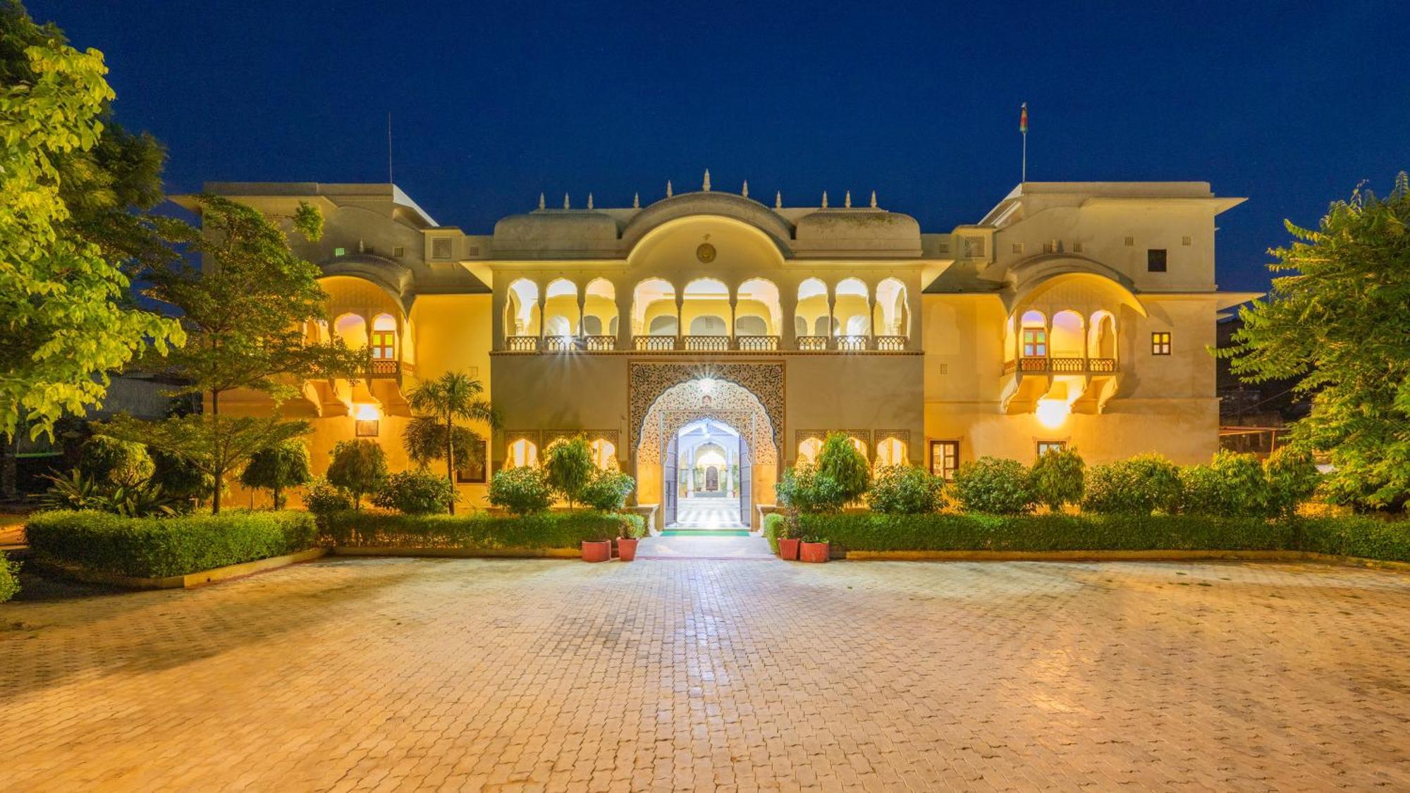 Dhulagarh Heritage Palace Hotel Near Jaipur Bānskhoh Exterior photo